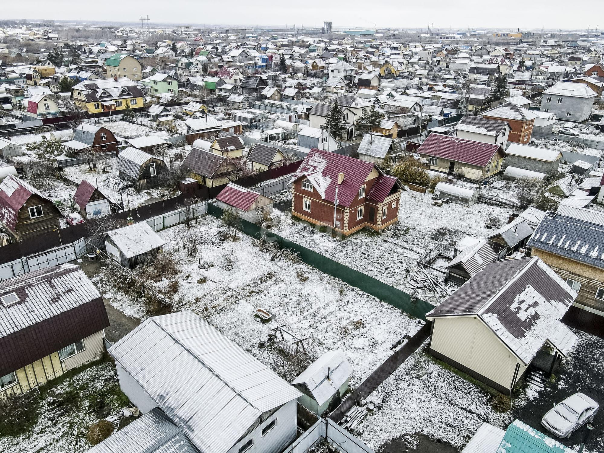 Купить дачу, дом, коттедж за 2 400 000 рублей на Полевая,