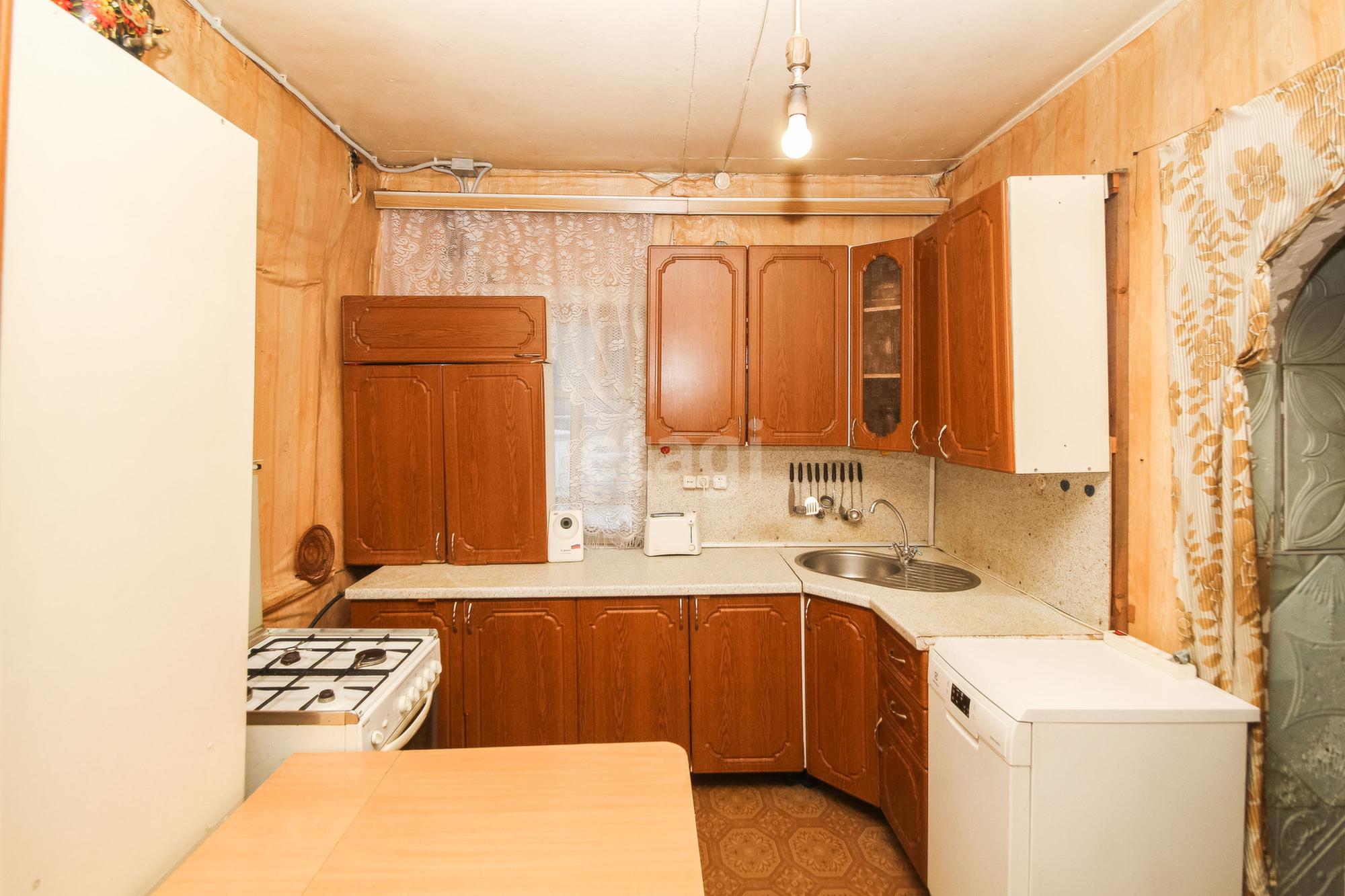 Купить дачу, дом, коттедж за 7 500 000 рублей на Хусаинова, 83