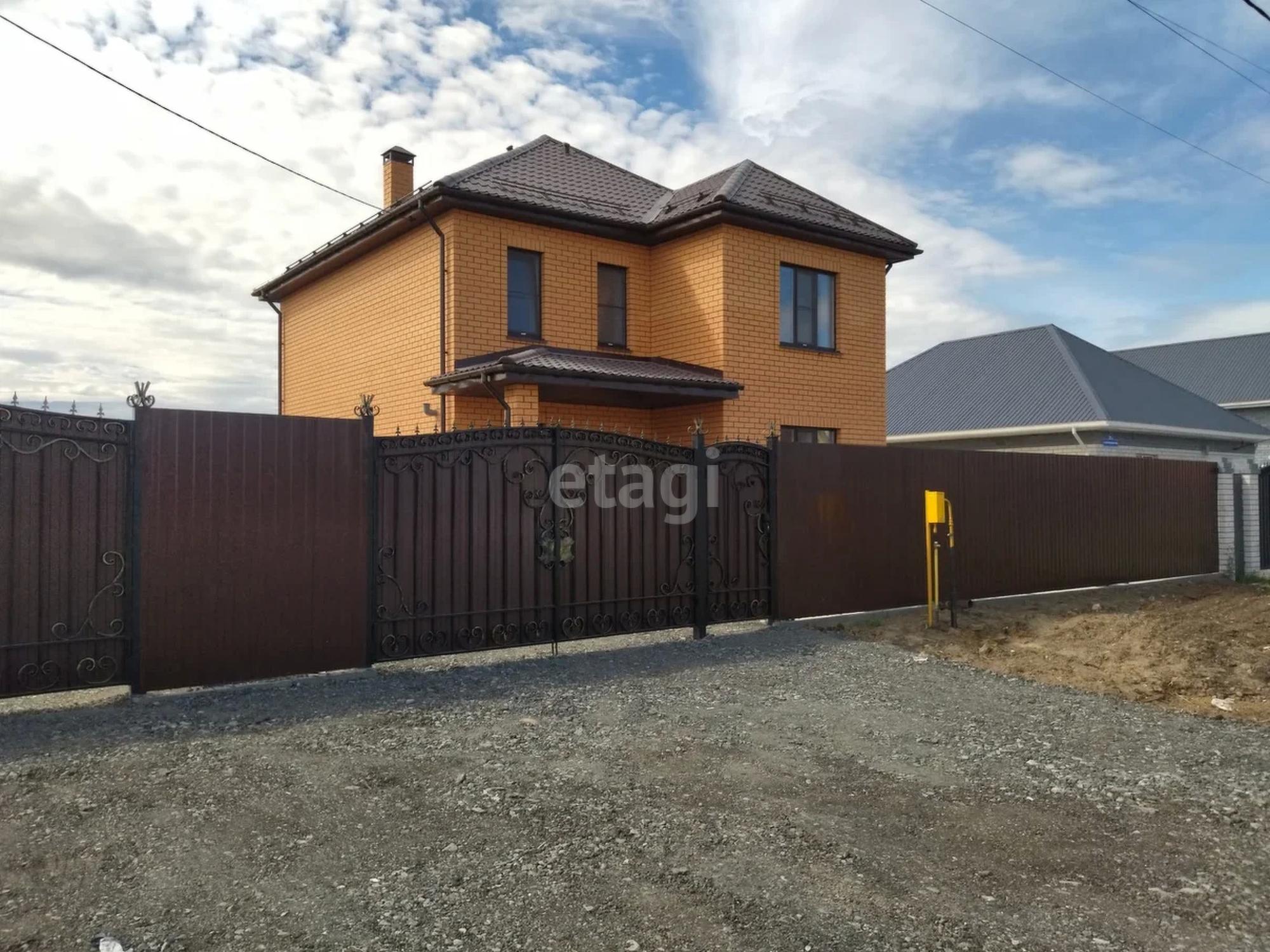Купить дачу, дом, коттедж за 11 800 000 рублей на Зеленая,