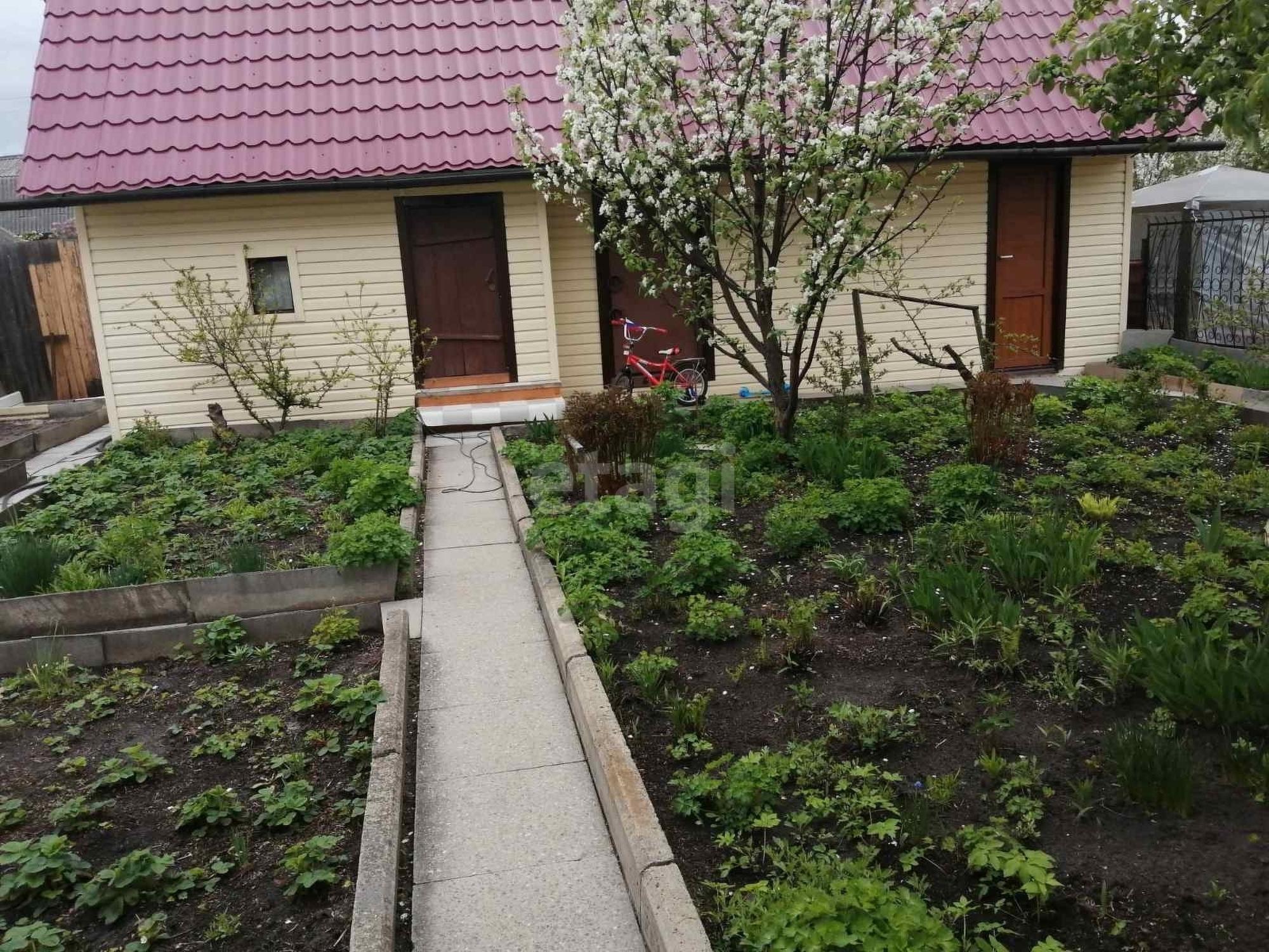 Купить дачу, дом, коттедж за 4 500 000 рублей на Гагарина, 184