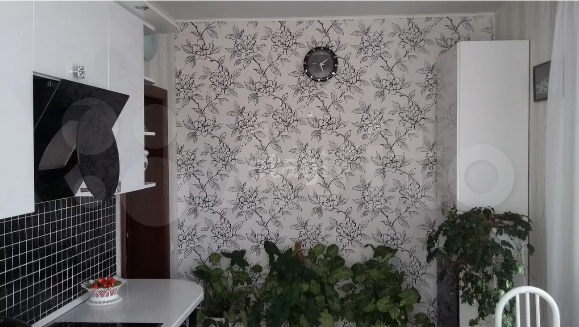 Купить дачу, дом, коттедж за 10 140 000 рублей на Вишневая, 61