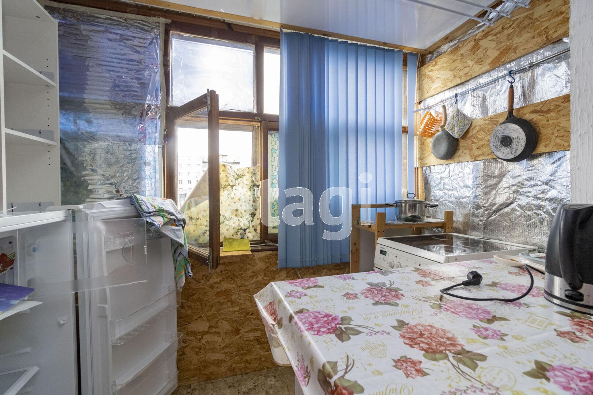 Купить квартиру за 1 950 000 рублей на Седова, 64а