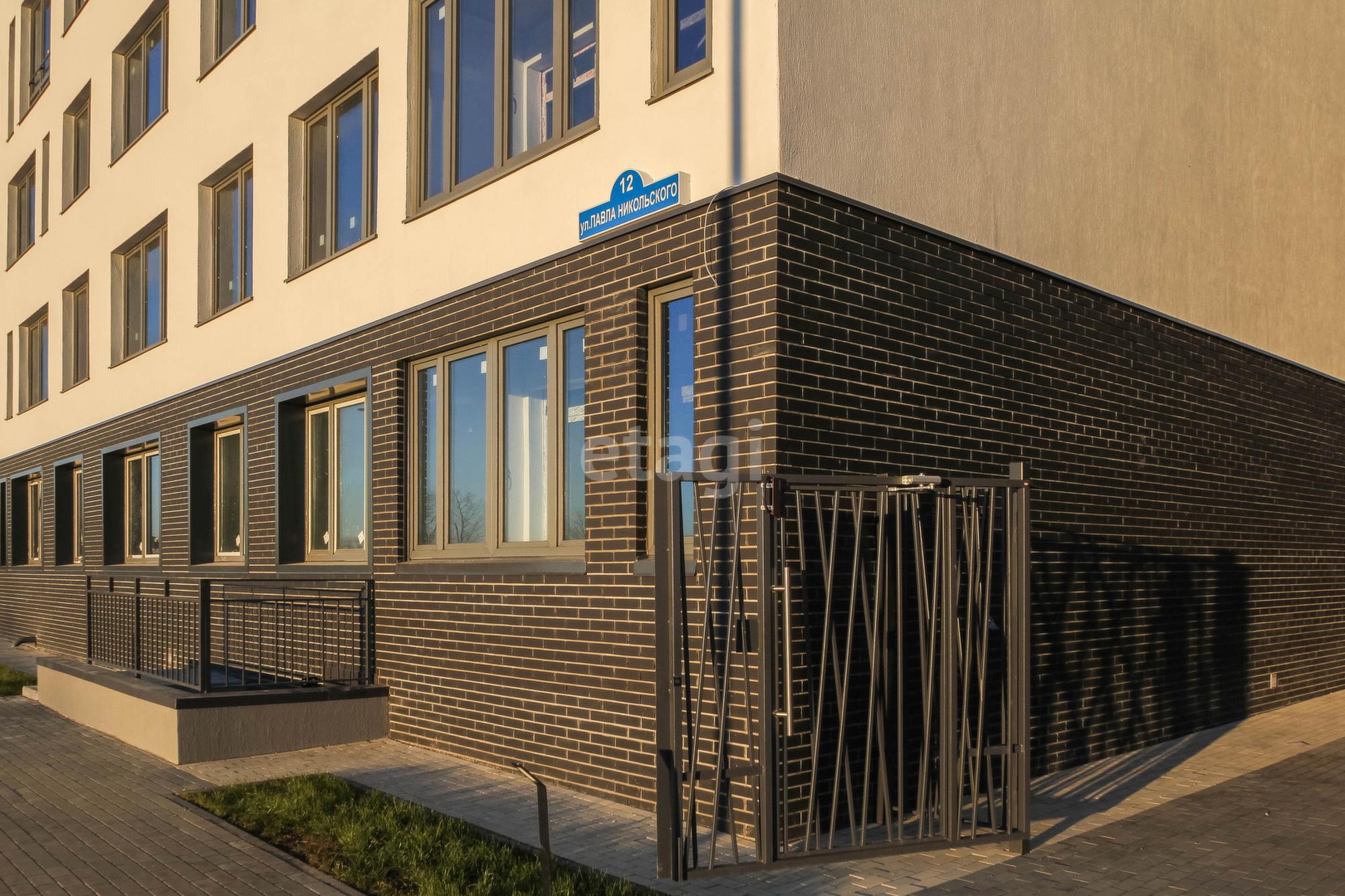 Купить студию за 4 000 000 рублей на Павла Никольского, 12