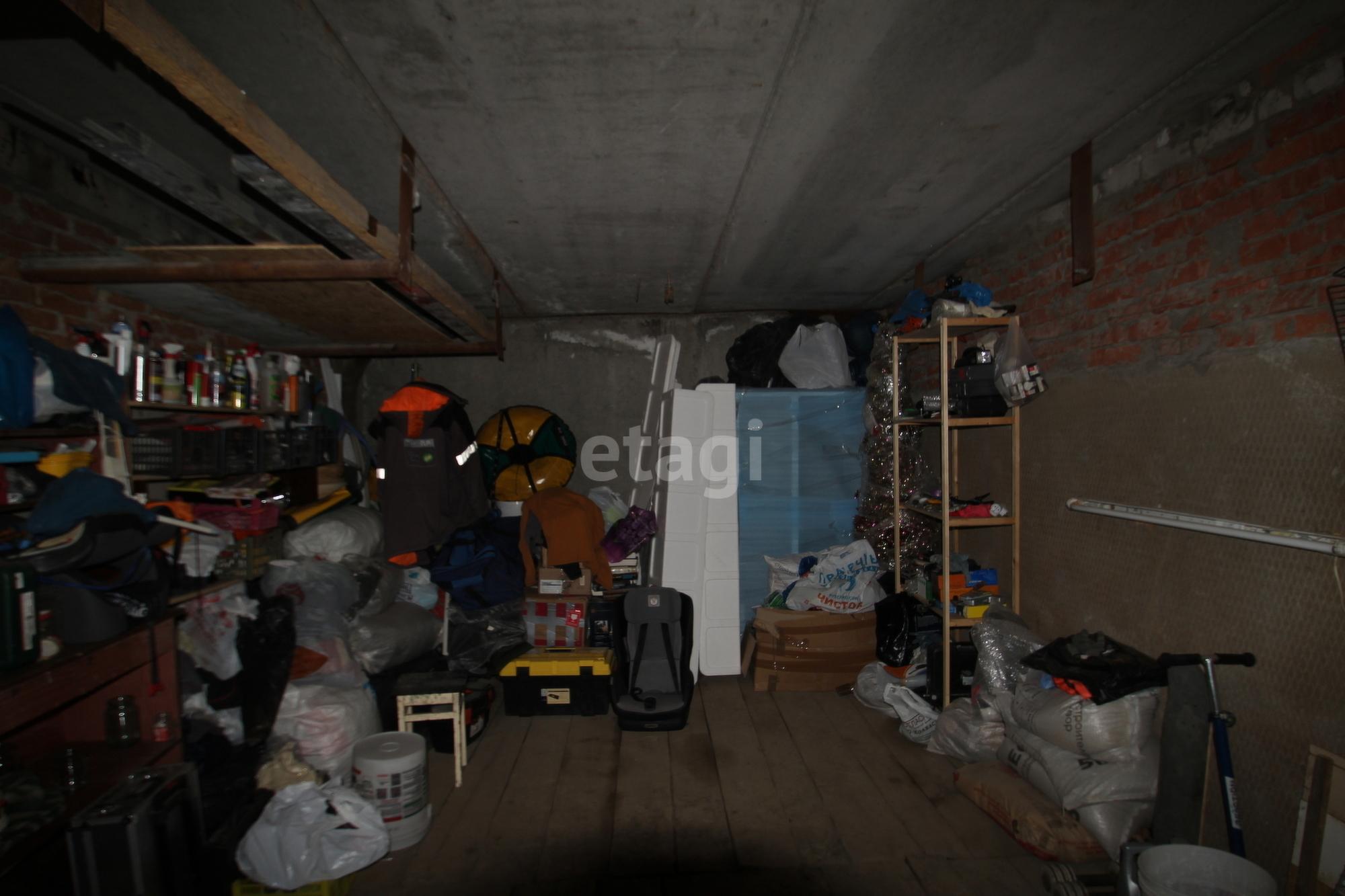 Купить гараж, место в паркинге за 1 050 000 рублей на Малиновского 4