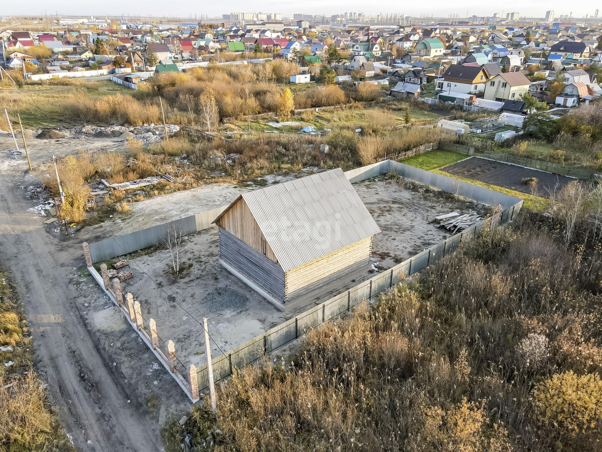Купить дачу, дом, коттедж за 3 300 000 рублей на Приозерная,