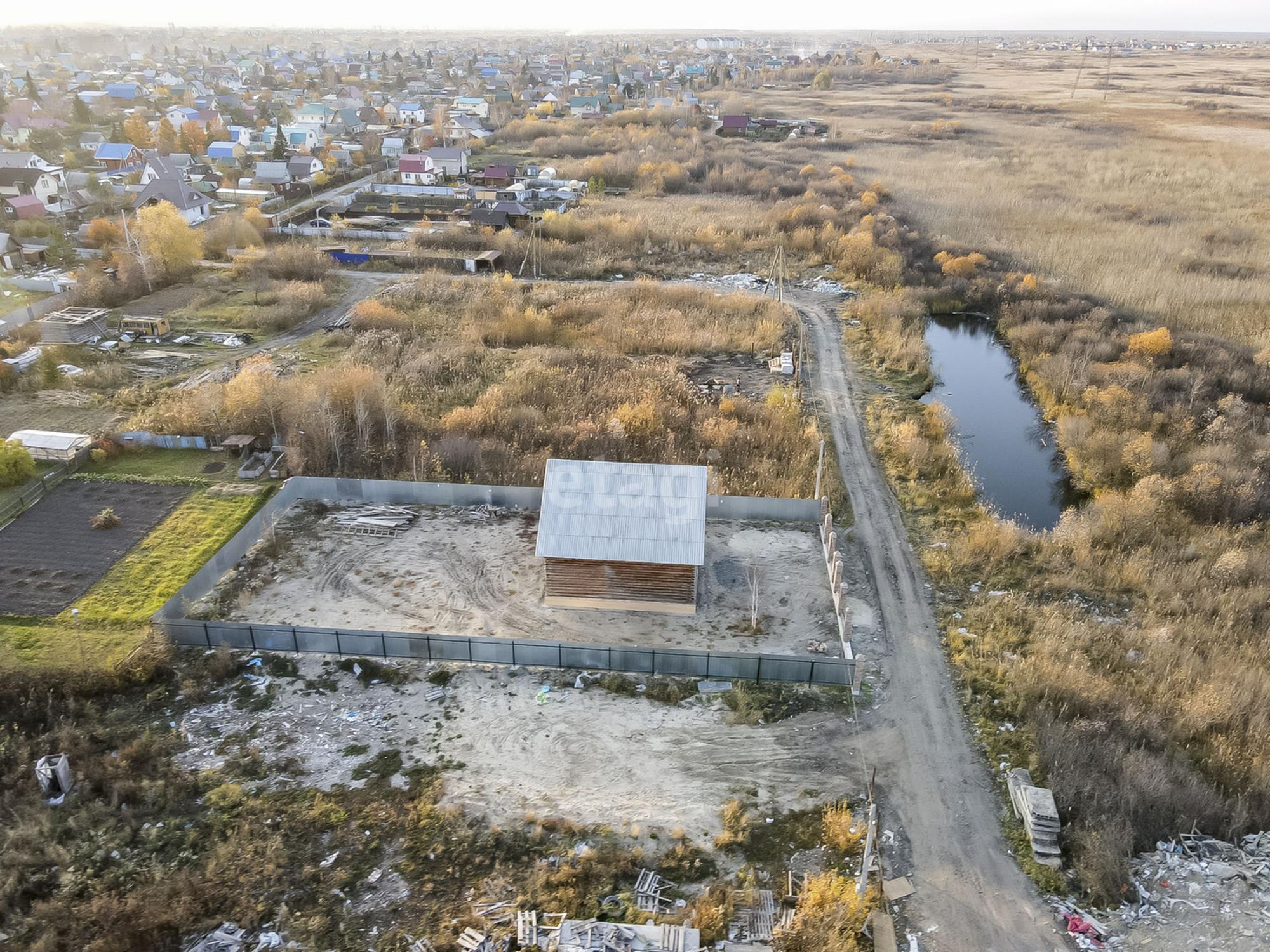 Купить дачу, дом, коттедж за 3 300 000 рублей на Приозерная,