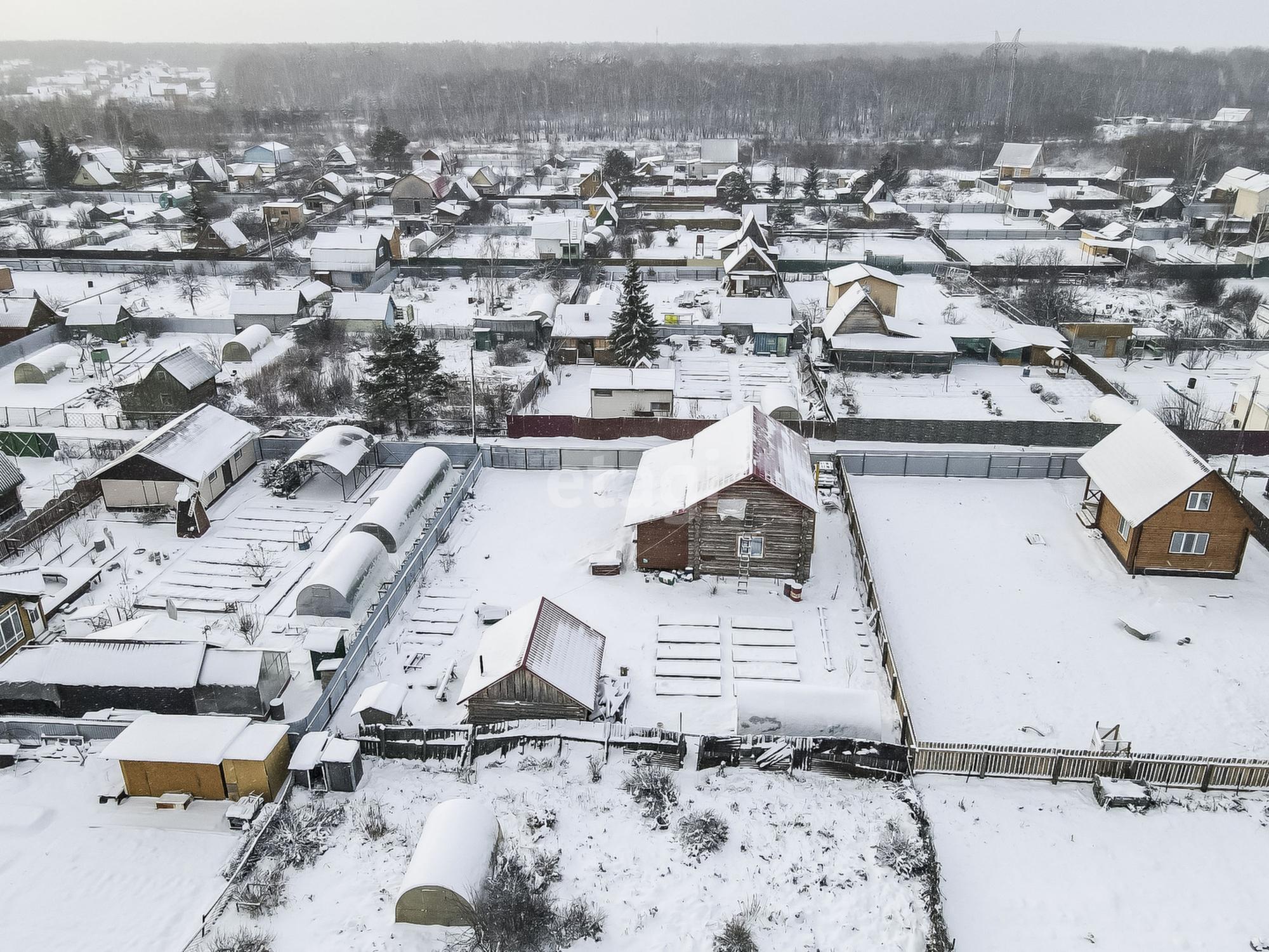 Купить дачу, дом, коттедж за 4 100 000 рублей на Центральная,