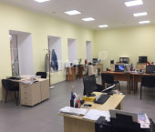 офис 59 кв м, этаж 1/3 им. Ленина наб, 13