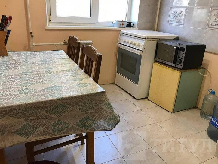 3-комн квартира ЗЖМ, Коммунистический