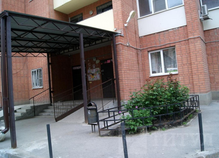 2-комн квартира ЗЖМ, Жмайлова
