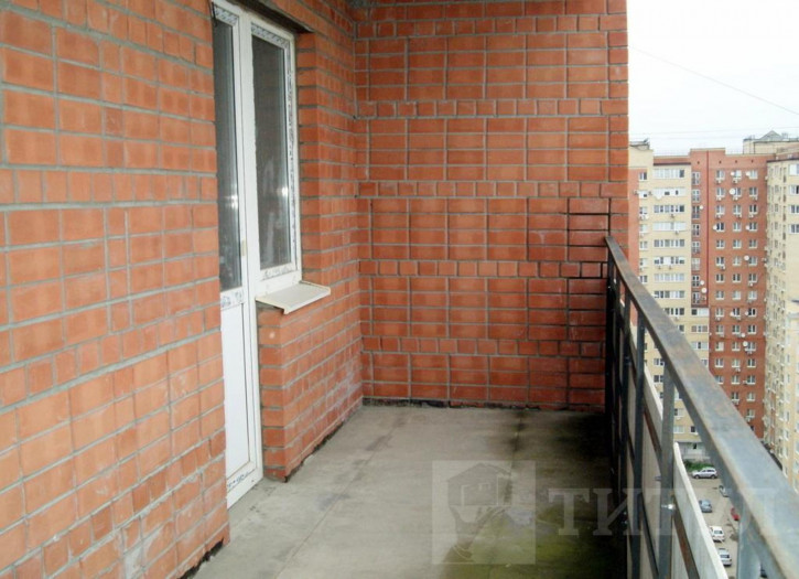 2-комн квартира ЗЖМ, Жмайлова