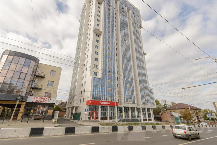 4-комн квартира Комс. пл., Стадионная