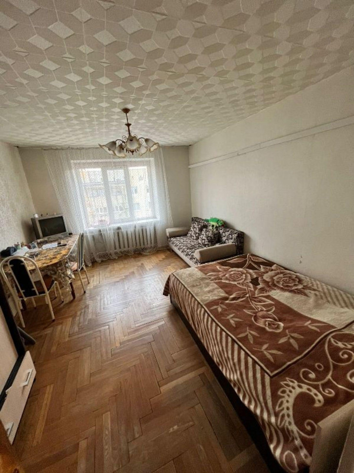 2-комн квартира Район ТРК Красная площадь, 21