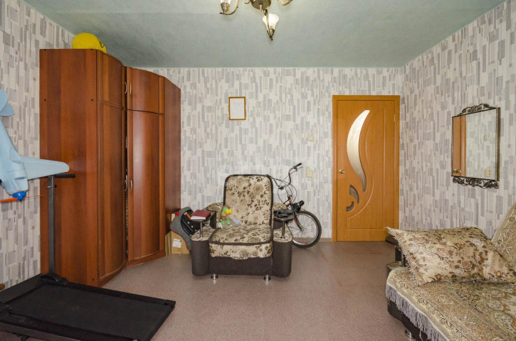 2-комн квартира Предельная, 5