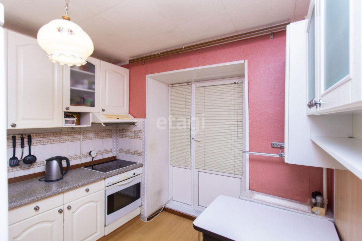 2-комн квартира Мельникайте, 50а