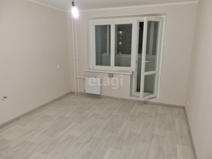 3-комн квартира Александра Пушкина, 1