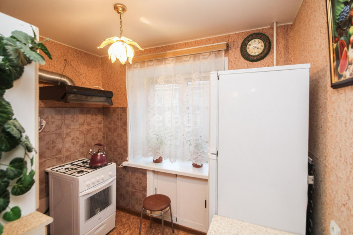 2-комн квартира Игримская, 16