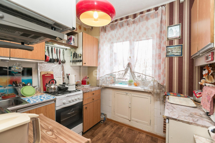 2-комн квартира Геологоразведчиков пр, 38