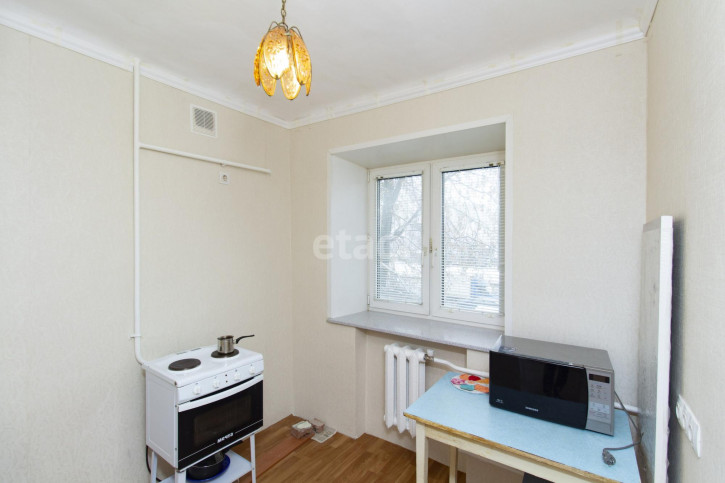 2-комн квартира Мельникайте, 103