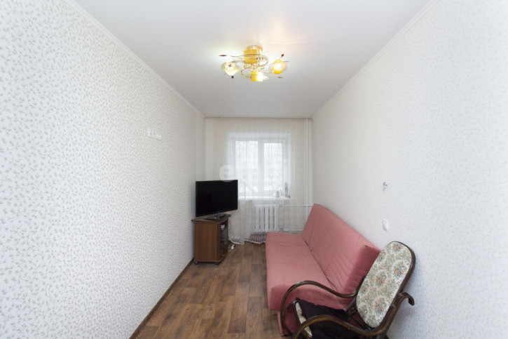 2-комн квартира Мельникайте, 103