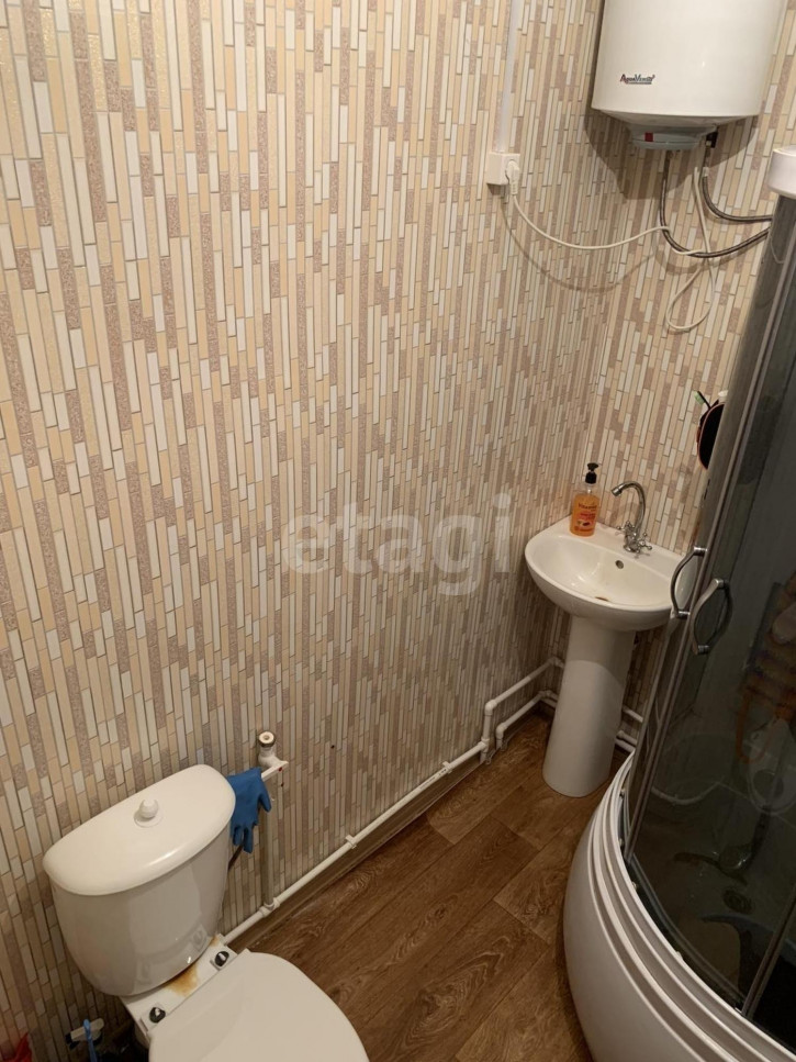1-комн квартира Надежды, 15