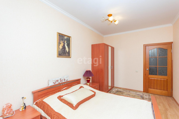 2-комн квартира Самарцева, 8