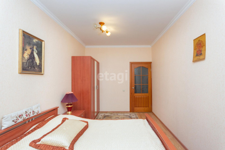 2-комн квартира Самарцева, 8