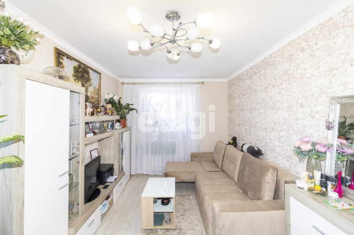 2-комн квартира Волгоградская, 103