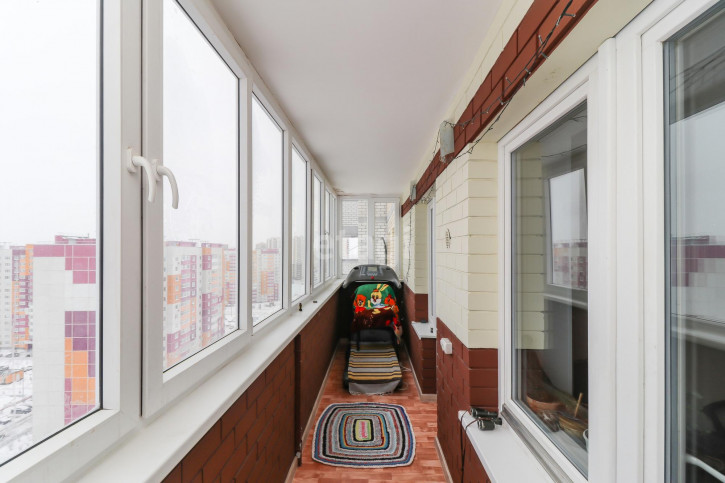 3-комн квартира Созидателей, 16