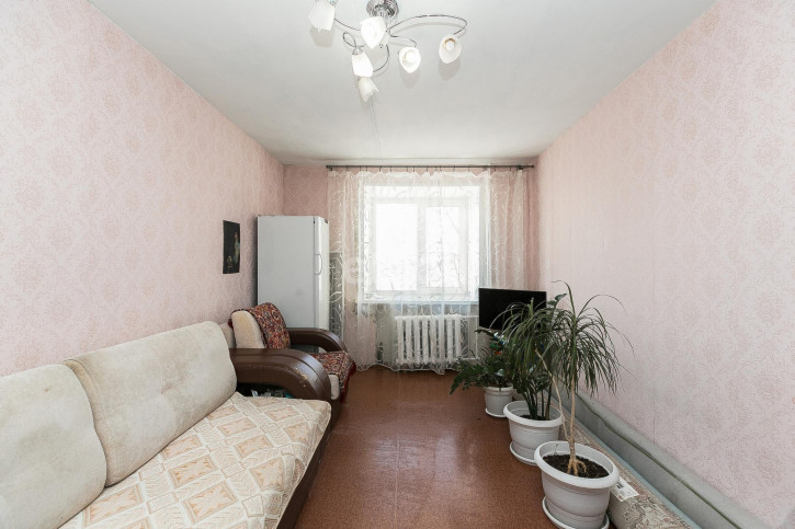 3-комн квартира Мира, 9