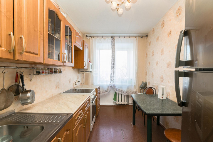 3-комн квартира Мира, 9