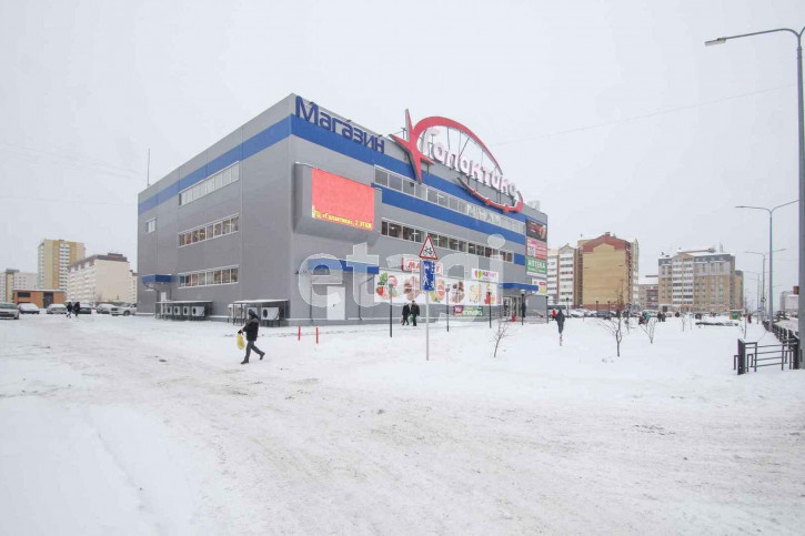 2-комн квартира Западносибирская, 14