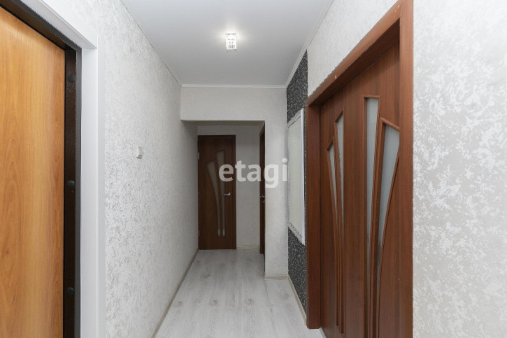 2-комн квартира Широтная, 67