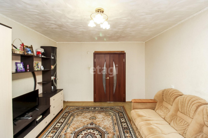 3-комн квартира Щербакова, 86