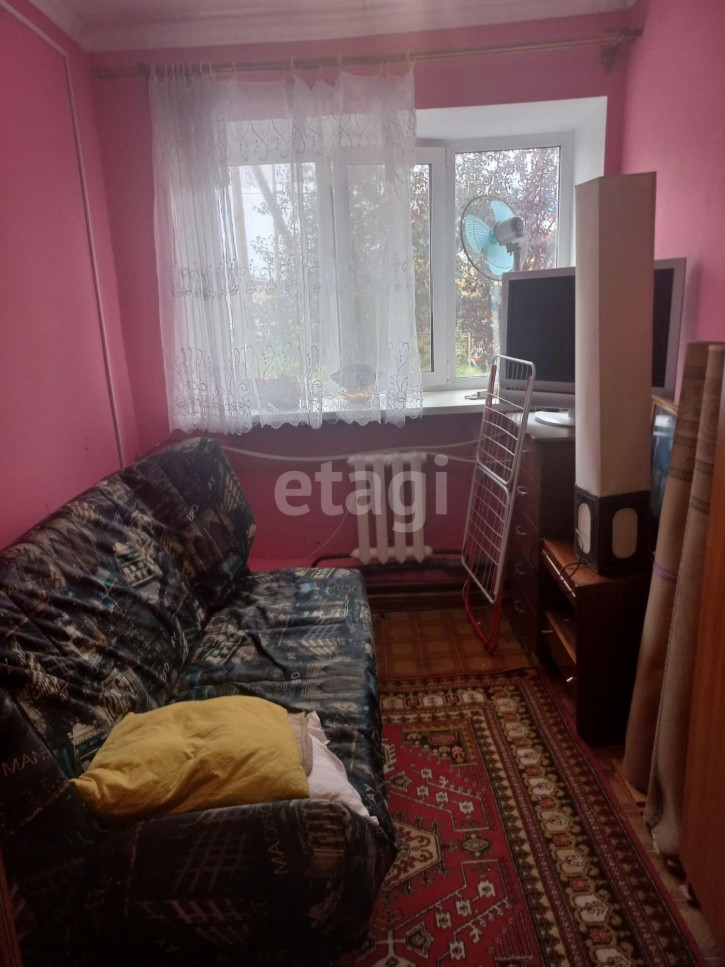 2-комн квартира Плодовая, 1