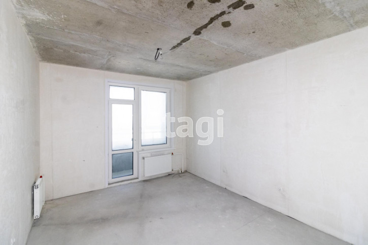 2-комн квартира Сергея Джанбровского, 5