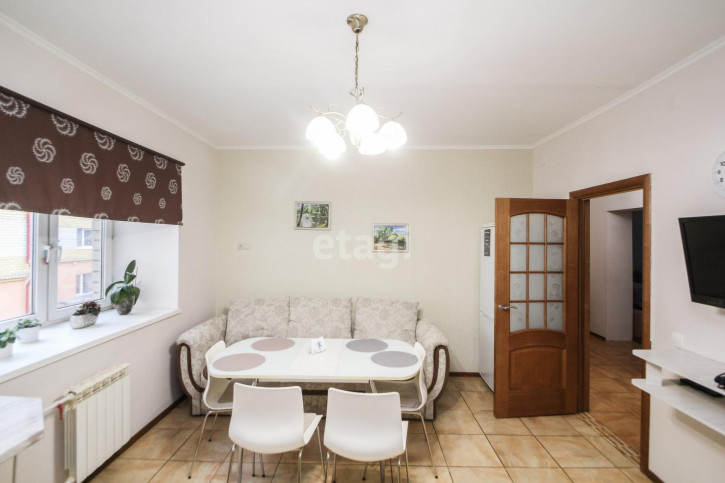 2-комн квартира Газовиков, 25/2