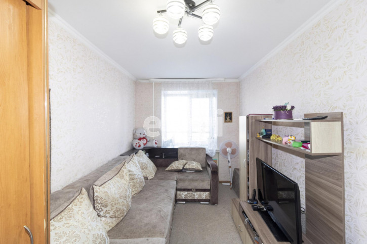 3-комн квартира Парковая, 4а