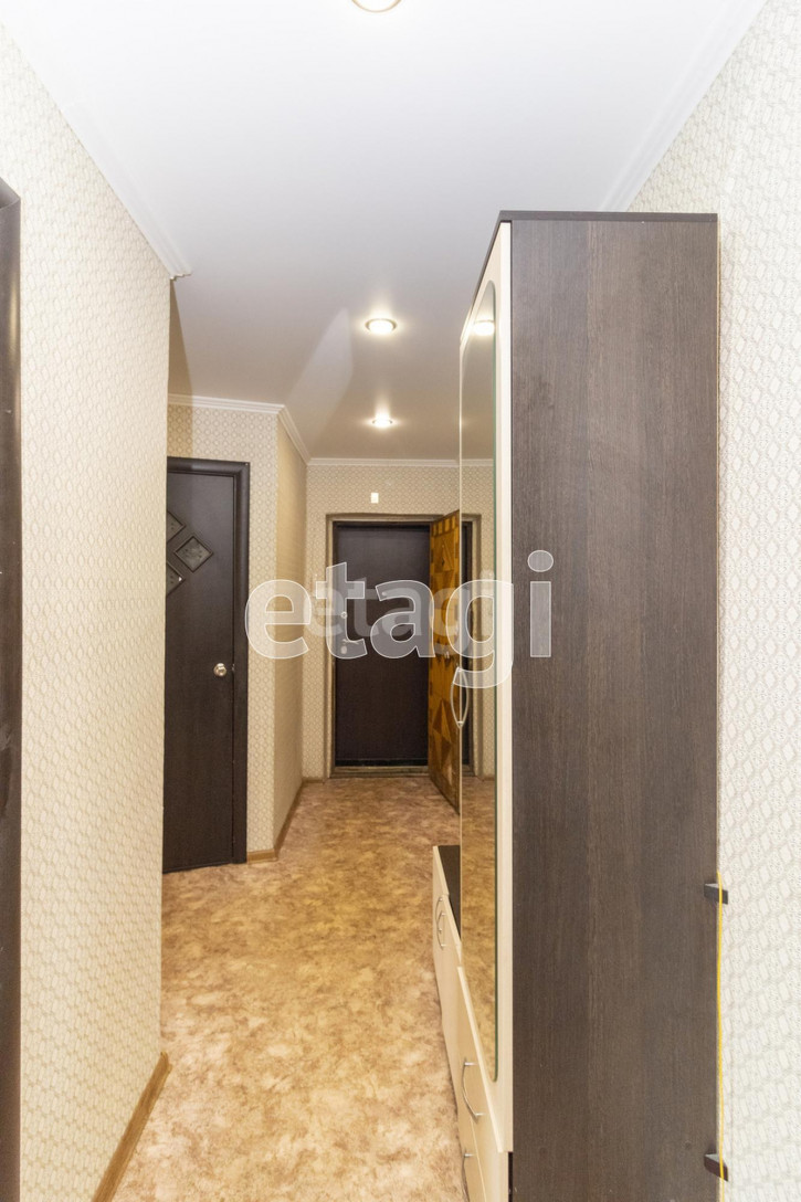 3-комн квартира Парковая, 4а