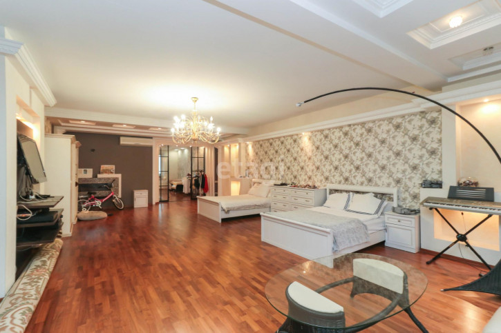 3-комн квартира Академический пр., 2