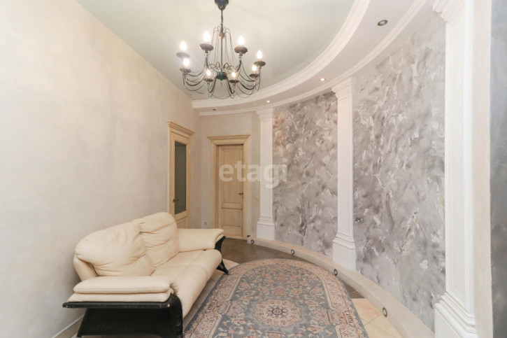 3-комн квартира Академический пр., 2