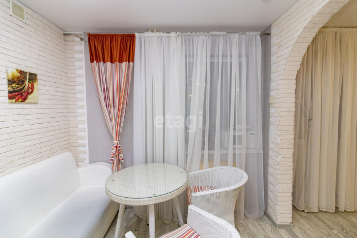 2-комн квартира Орловская, 35