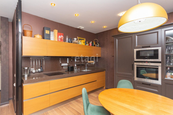 3-комн квартира Академический пр., 7