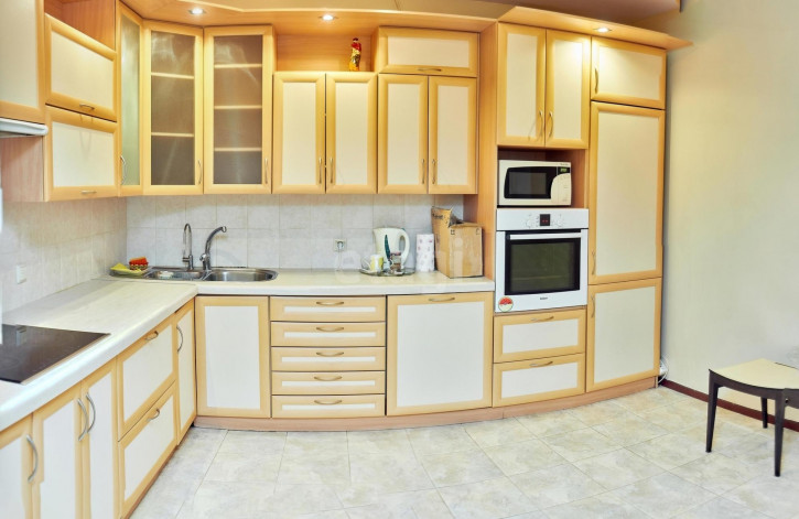 4-комн квартира Герцена, 60