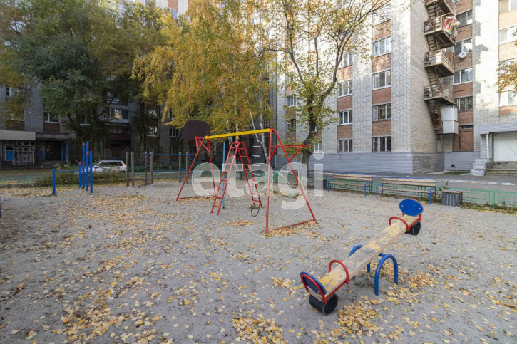 Комната Олимпийская, 25