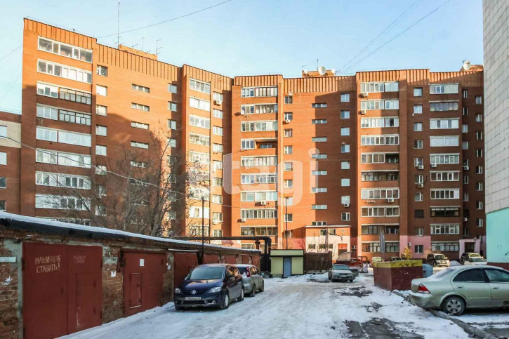 5-комн квартира Елизарова, 6