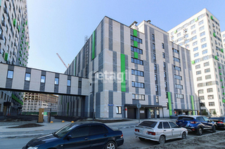 Гараж/парковка Первооткрывателей 12