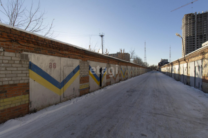 Гараж/парковка 50 лет Октября 63А, стр.1