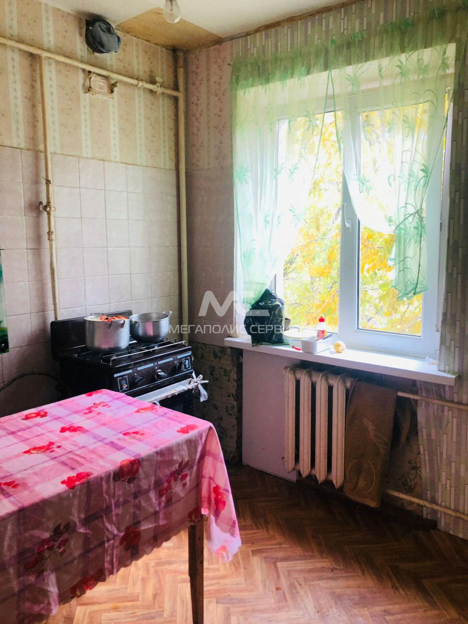 Купить квартиру за 2 100 000 рублей на Николая Островского ул, 68