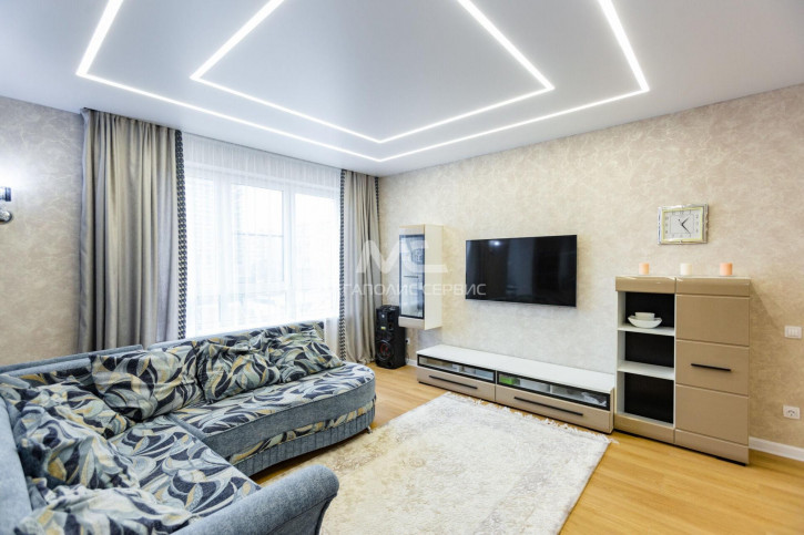 4-комн квартира Трофимова ул, 10
